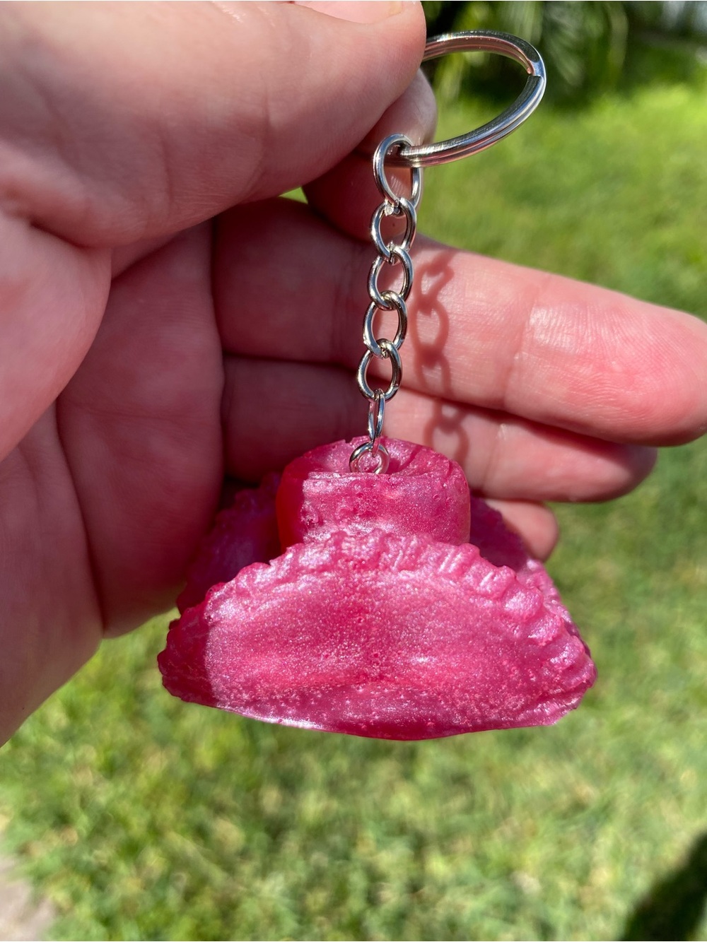 Pink Glitter Cowboy Hat Keychain - Stylish Women’s Key & Card Holder Accessory - Picture 6 of 8
